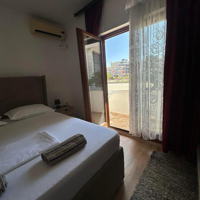 Rooms Ajllin - Dvokrevetna Soba s Pomoćnim Ležajem - 7