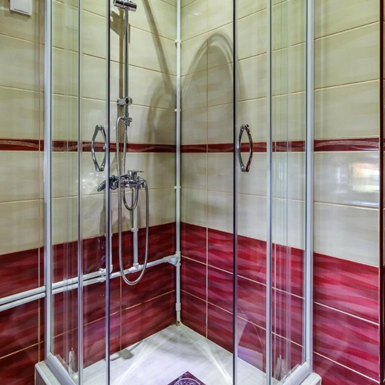 Hostel Highlander - Double Room with Shared Bathroom - 8