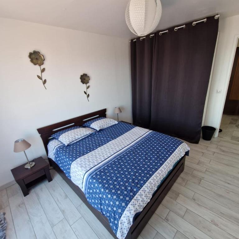 Comfortable stay near the beach and the center - Apartment - 20