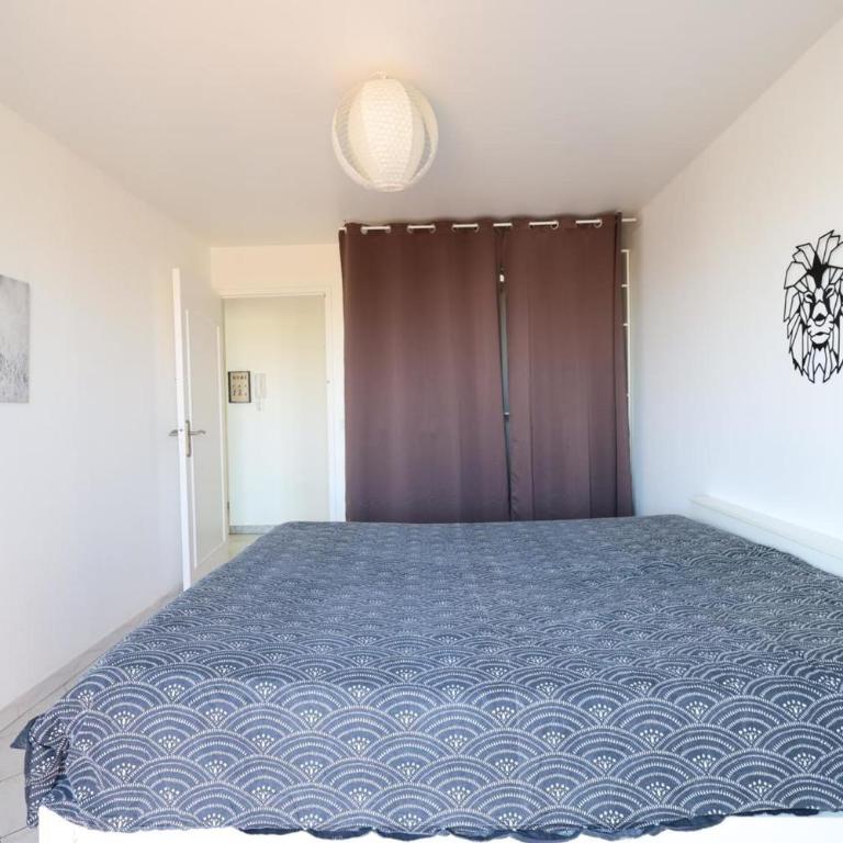 Comfortable stay near the beach and the center - Apartment - 23