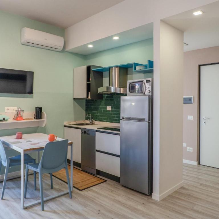 Accogliente Appartamento Con 1 Camera Da Letto Ad Arona - Appartamento con 1 Camera da Letto - 2
