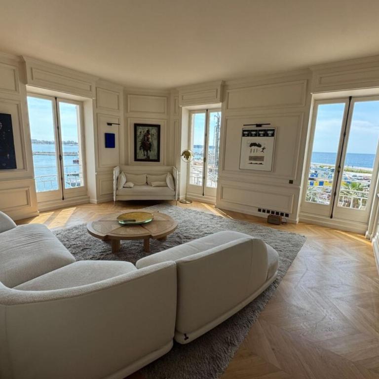 Brand-new 100 sqm apartment with breathtaking panoramic views over Cannes’ - Appartement - 1