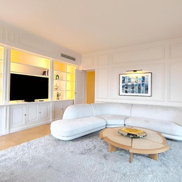 Brand-new 100 sqm apartment with breathtaking panoramic views over Cannes’ - Appartement - 5