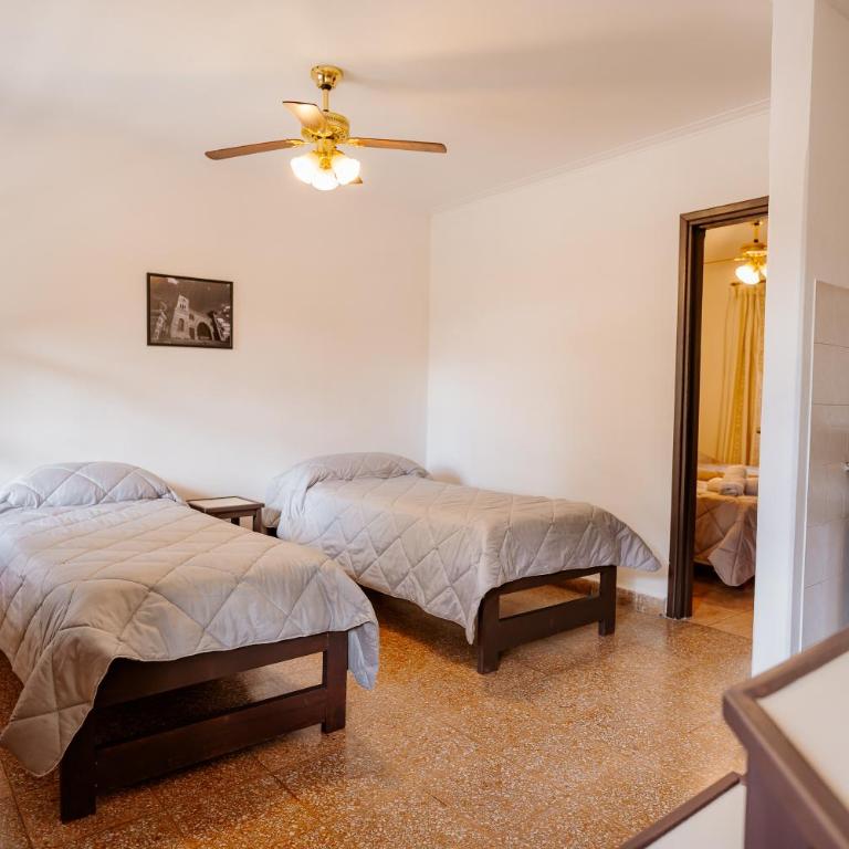 Apart Hotel Explora Tandil - Quadruple Room - 8