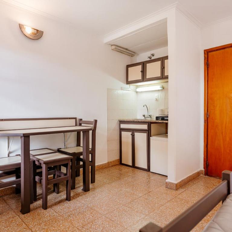Apart Hotel Explora Tandil - Quadruple Room - 6