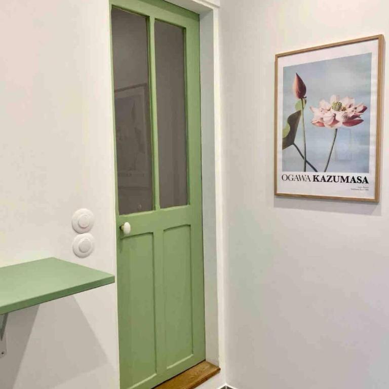 Ancien Atelier Artistique sur Cour Privée - Appartement Paisible en Rez-de-Chaussée - Appartement 2 Chambres - 8