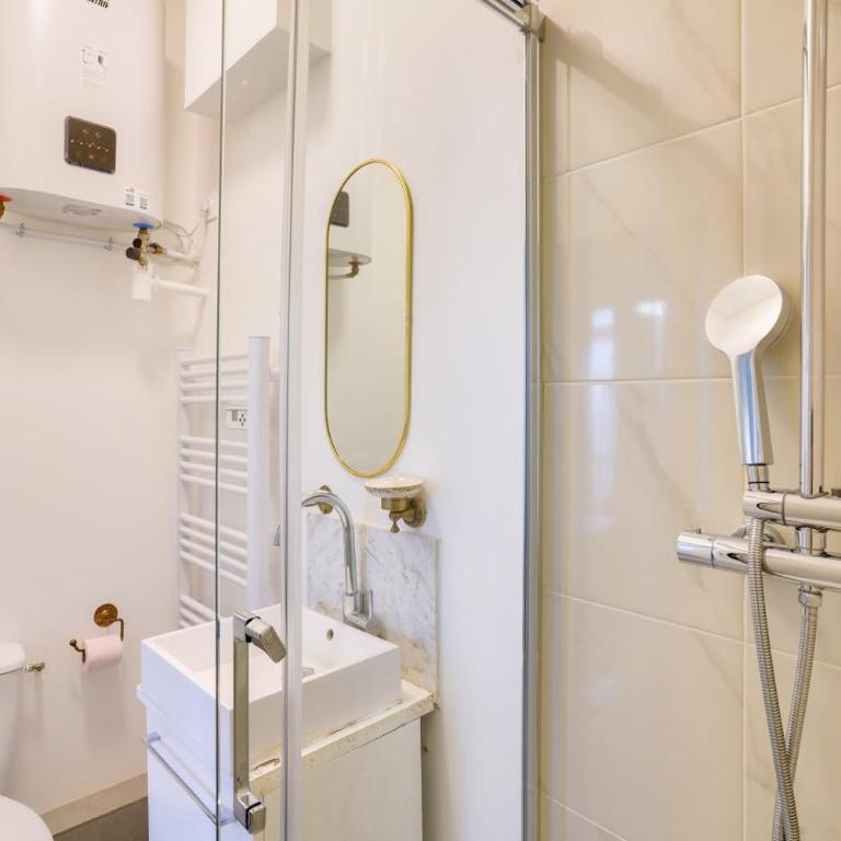 Beautiful 1 bedroom apartment - 15 district - Appartement 1 Chambre - 11