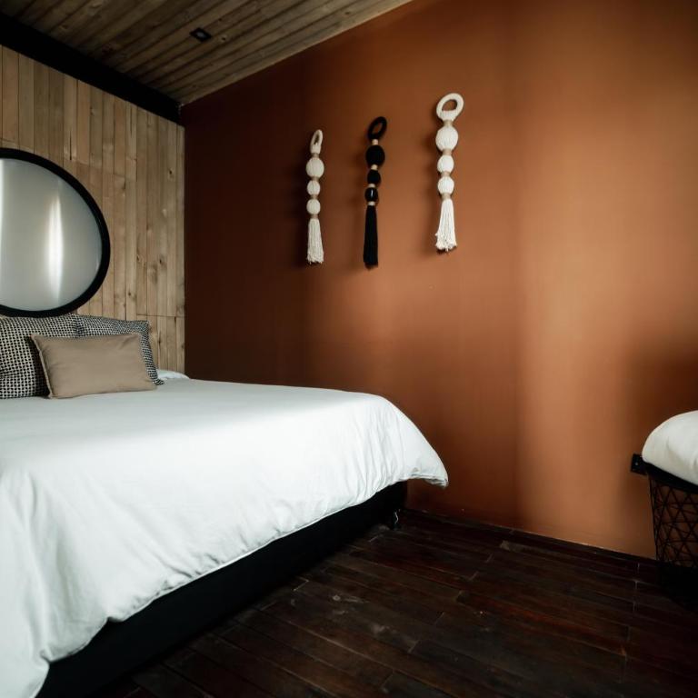 Porto Marina Hotel - Family Room with Lake View - 7