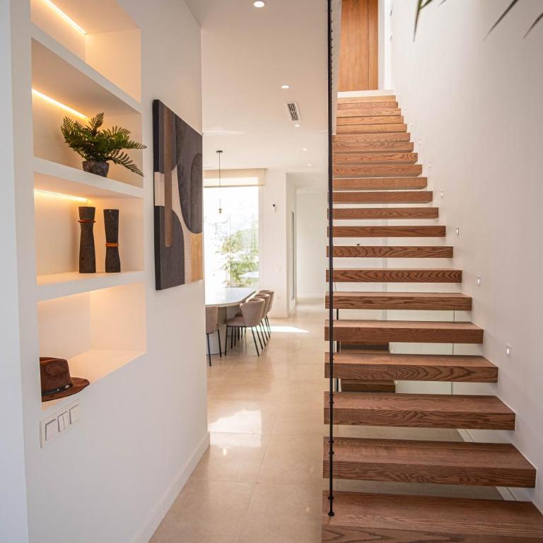 Luxury Villa Sunset Hills by ELE Apartments - Villa - 20