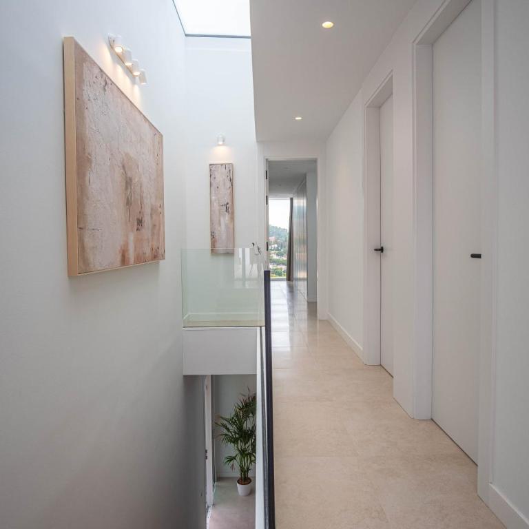 Luxury Villa Sunset Hills by ELE Apartments - Villa - 21