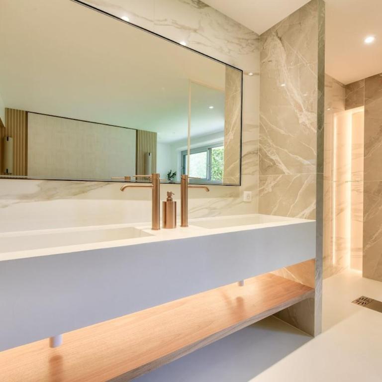 The place to be - 3BR with AirCo - Appartement 3 Chambres - 49