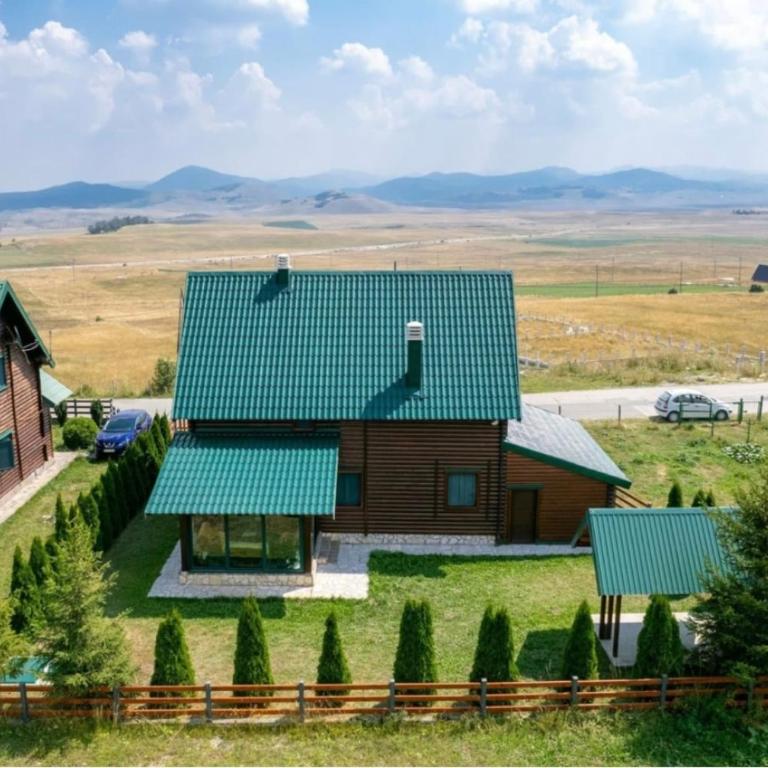 Cozy House near Savin Kuk - Three-Bedroom House - 7