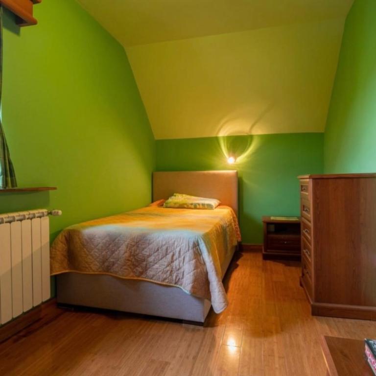 Cozy House near Savin Kuk - Three-Bedroom House - 17