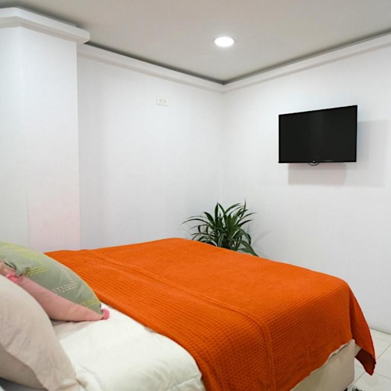 Hogar De Ensueño - Two-Bedroom Apartment - 19