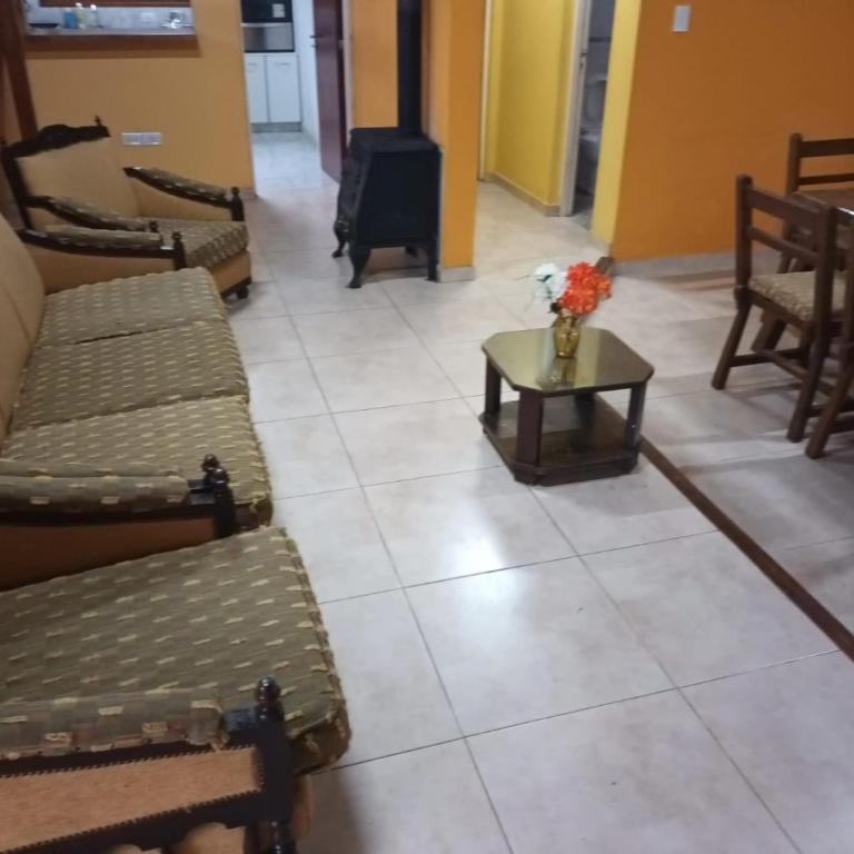 Casa en Country en Miramar 3 habitaciones - Cerca del Mar - Three-Bedroom House - 8