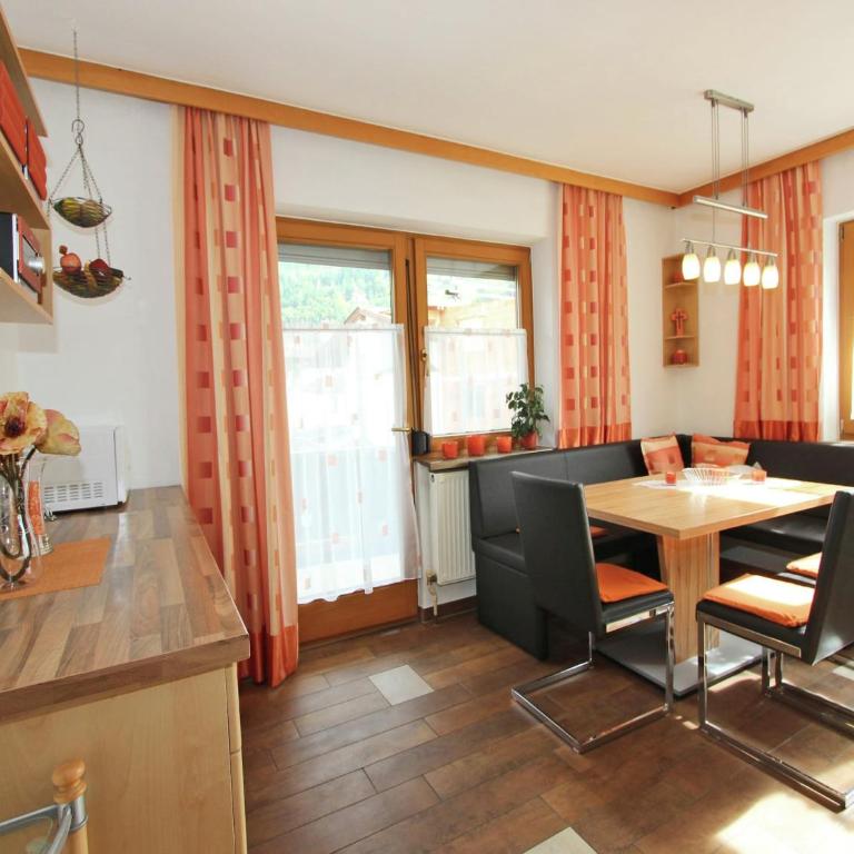 Apartment in Stumm near Ski Slopes - Apartment mit 3 Schlafzimmern - 12