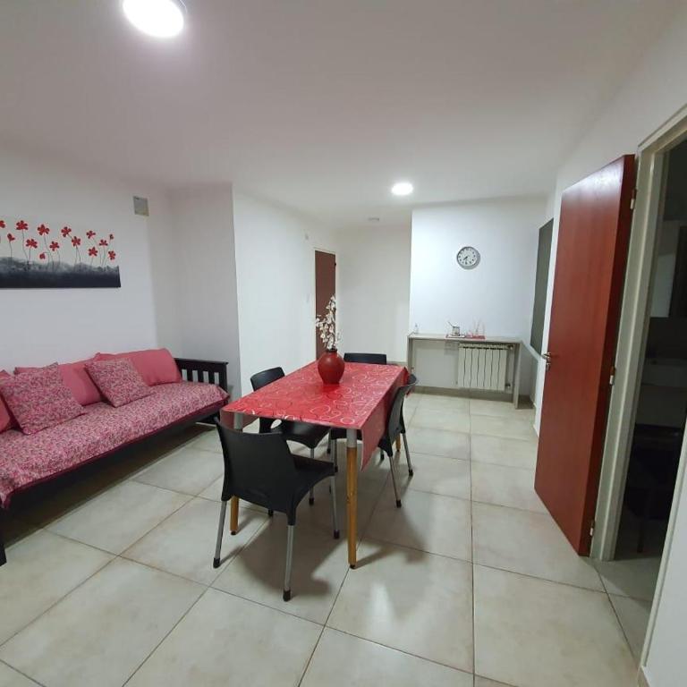 Dpto con vista a la plaza - Con Piscina y Gym en pleno centro - Apartamento de 1 dormitorio - 17