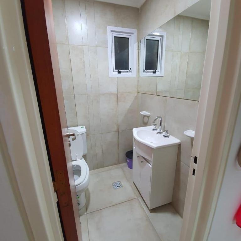 Dpto con vista a la plaza - Con Piscina y Gym en pleno centro - One-Bedroom Apartment - 16