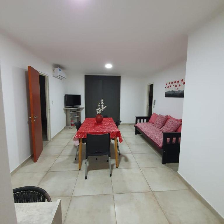 Dpto con vista a la plaza - Con Piscina y Gym en pleno centro - Apartamento de 1 dormitorio - 7