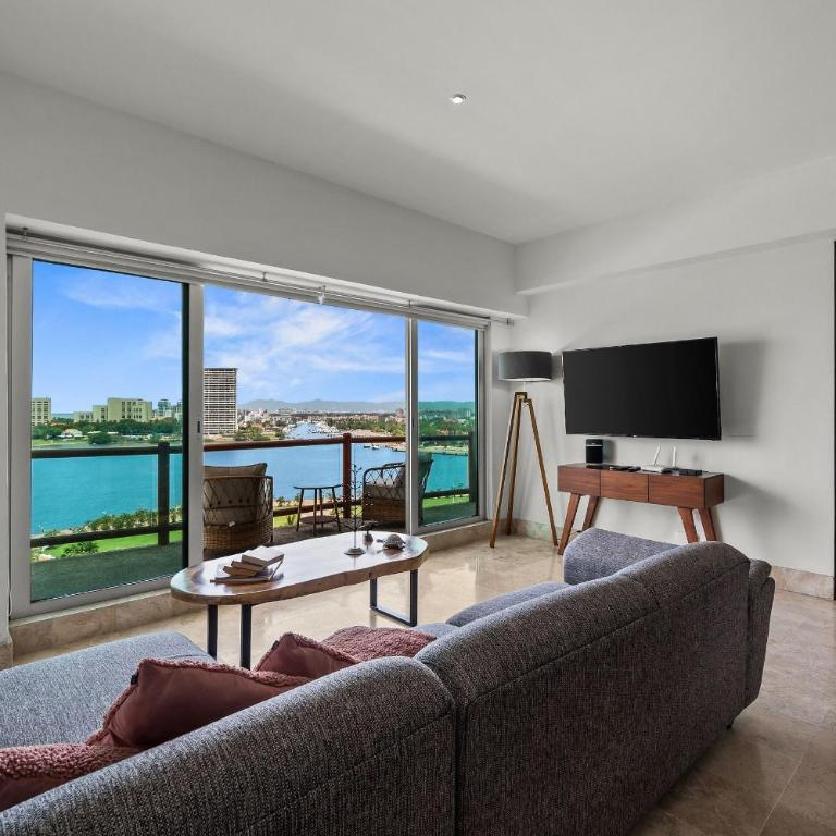 Deck12 Casino and Resort by Monyxbnb - Four-Bedroom Platinum Apartment - 47