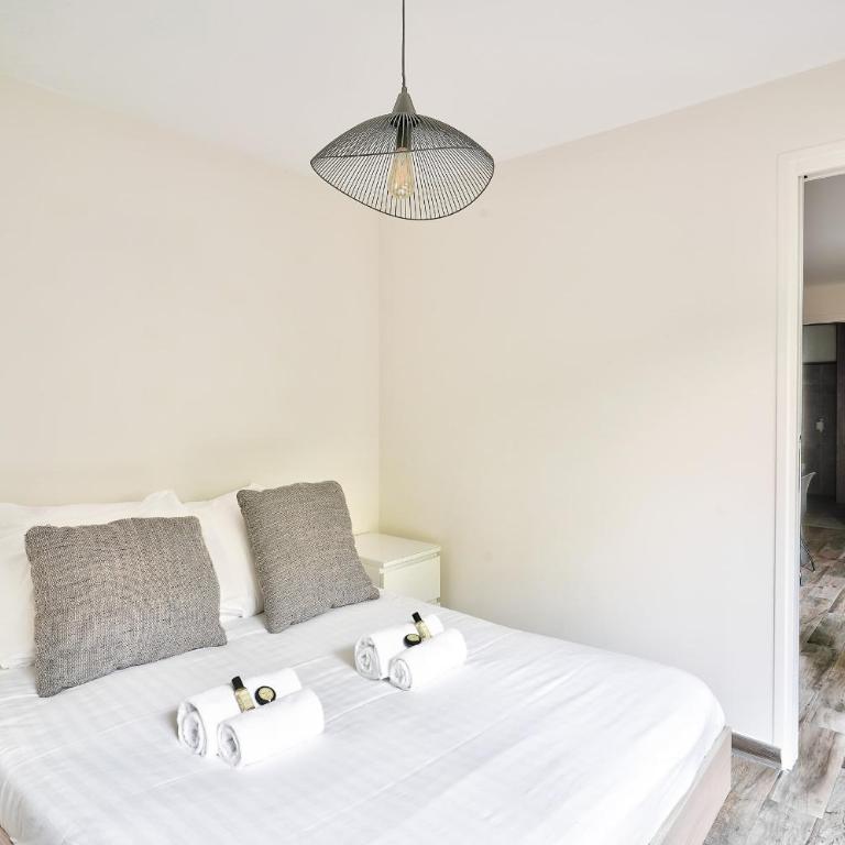 ParisConciergerie - 2BR apartment 4 people - Two-Bedroom Apartment - 4