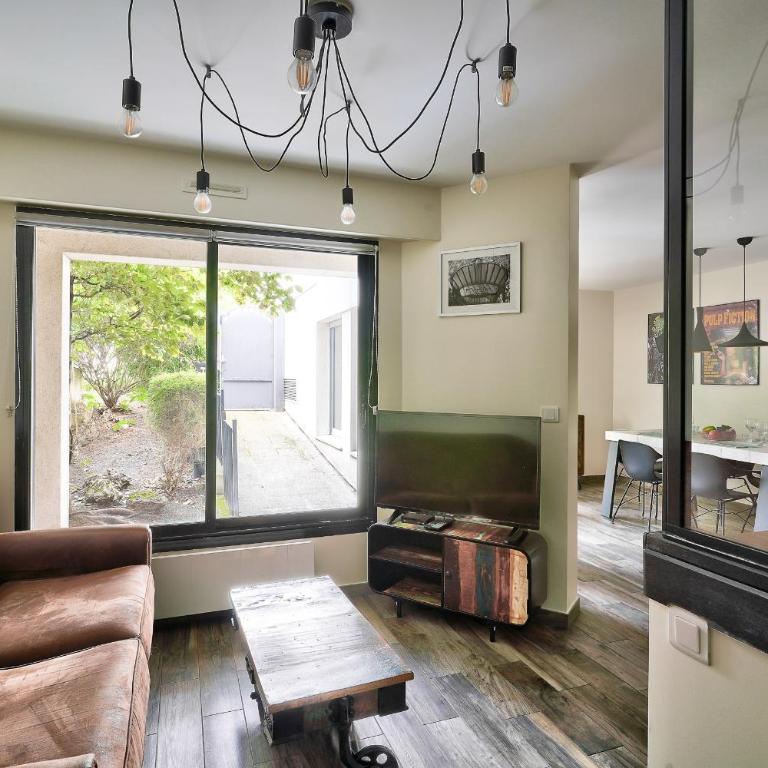 ParisConciergerie - 2BR apartment 4 people - Two-Bedroom Apartment - 6