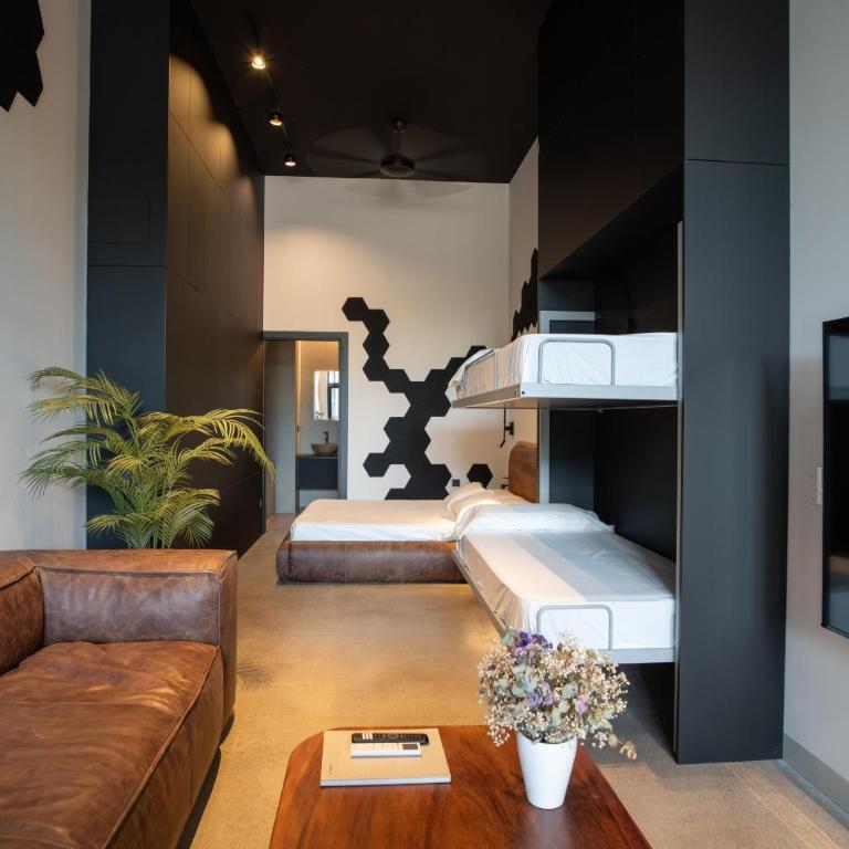 Central loft 60 m2 ideal for small families - Two-Bedroom Apartment - 4