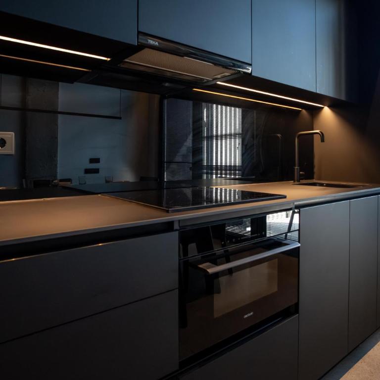 Central loft 60 m2 ideal for small families - Two-Bedroom Apartment - 7
