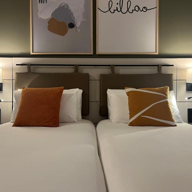 voco Bilbao - City by IHG - Standard Twin Room - 1