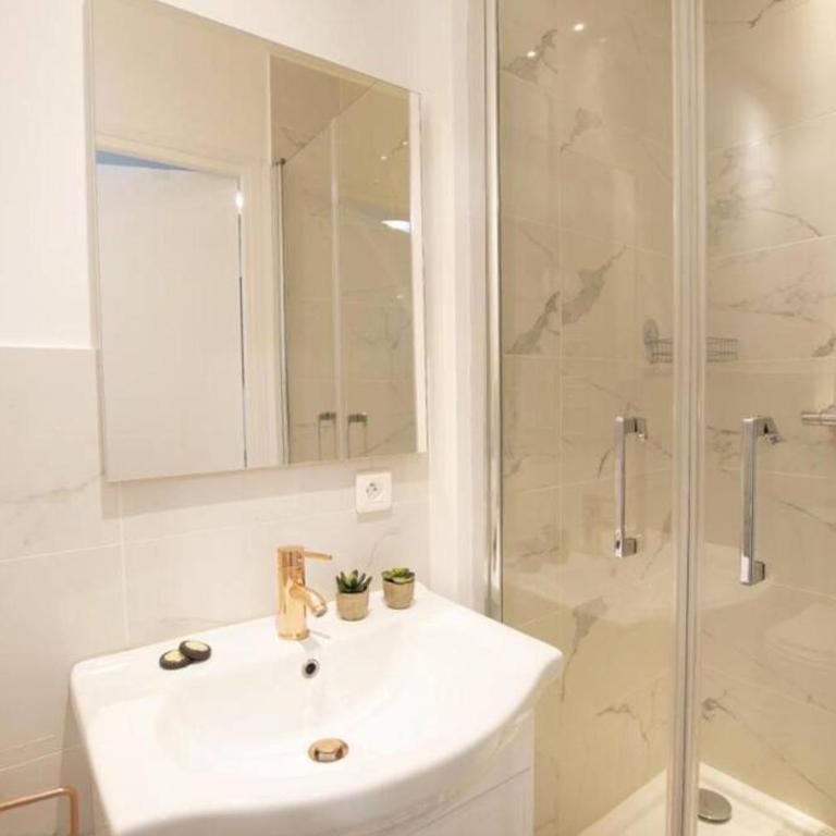 ParisConciergerie - Nice studio near Eiffel Tower - Chambre Double - 4