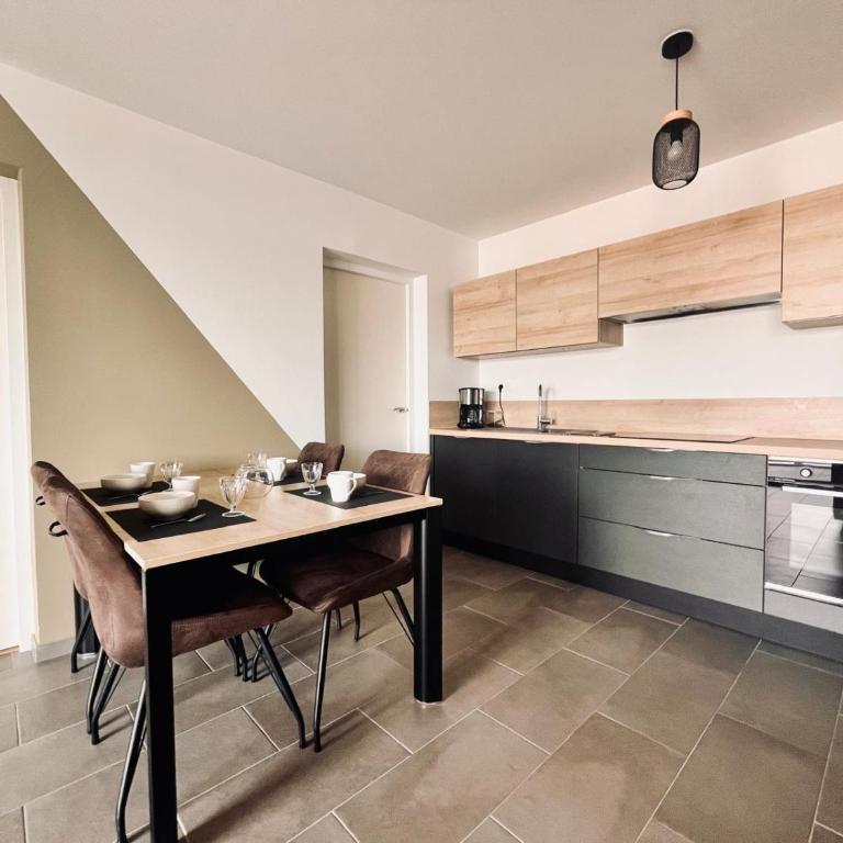 Appartement Élégant avec Loggia & Parking Privé - Apartment mit 2 Schlafzimmern - 10