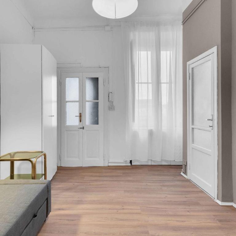 Alzaia naviglio grande 40 - Appartamento con 1 Camera da Letto - 14