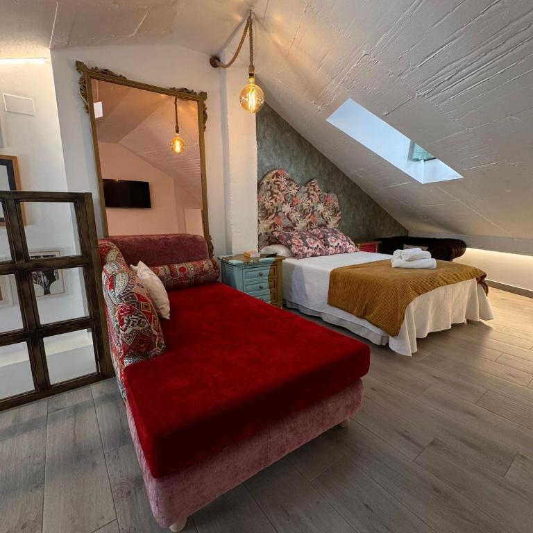ATENEO CUENCA Suites con cocina en el casco histórico - Suite - Ático - 27