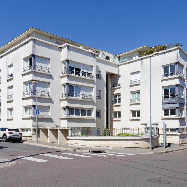 Le cocon Champenois-Parking, centre & Tram - Appartamento - 21