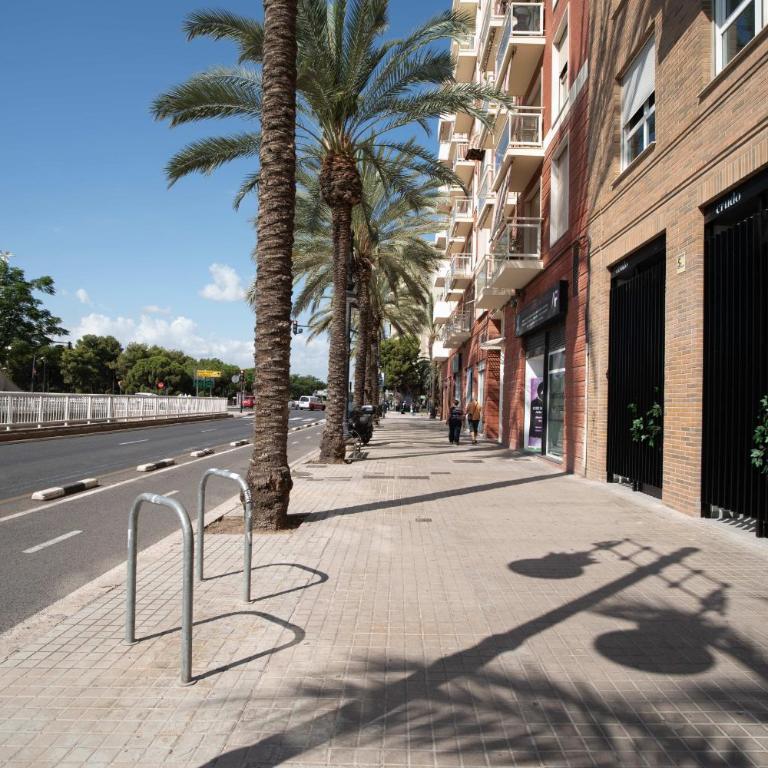 Central loft 60 m2 ideal for small families - Two-Bedroom Apartment - 24