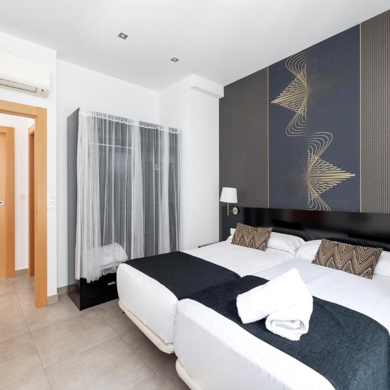 Nest Flats Granada - Two-Bedroom Family Apartment - 14