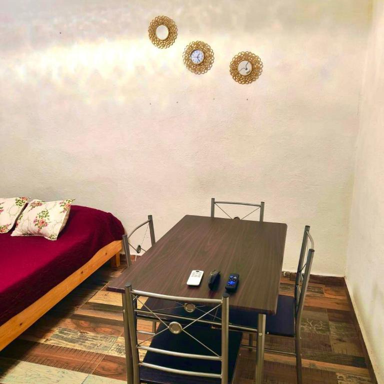 Habitaciones a 8 min de Plaza bella y Almenares - Habitación Doble con baño compartido - 4