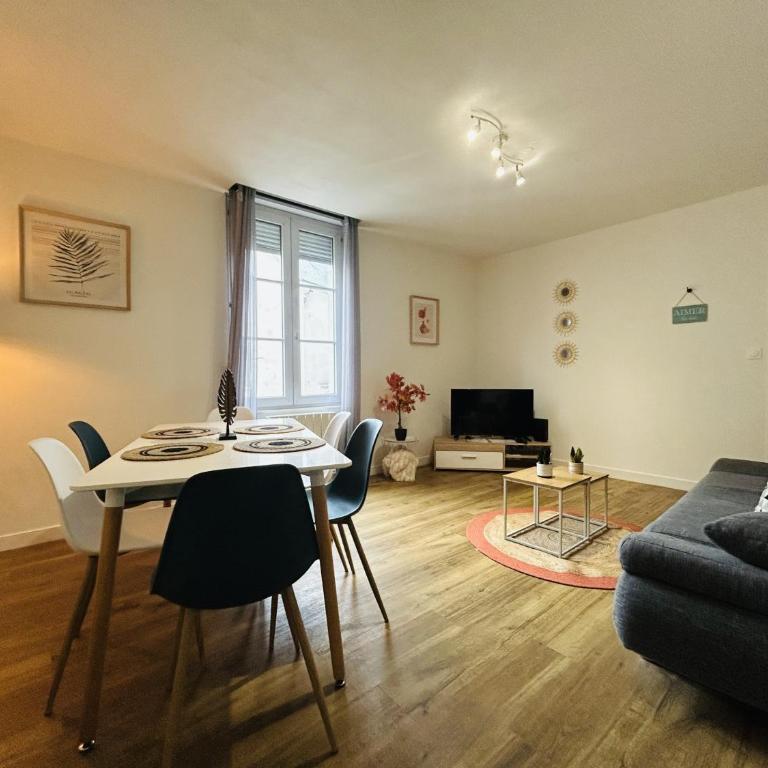 Casa Balzac – T3 - Appartement 2 Chambres - Vue sur Ville - 4