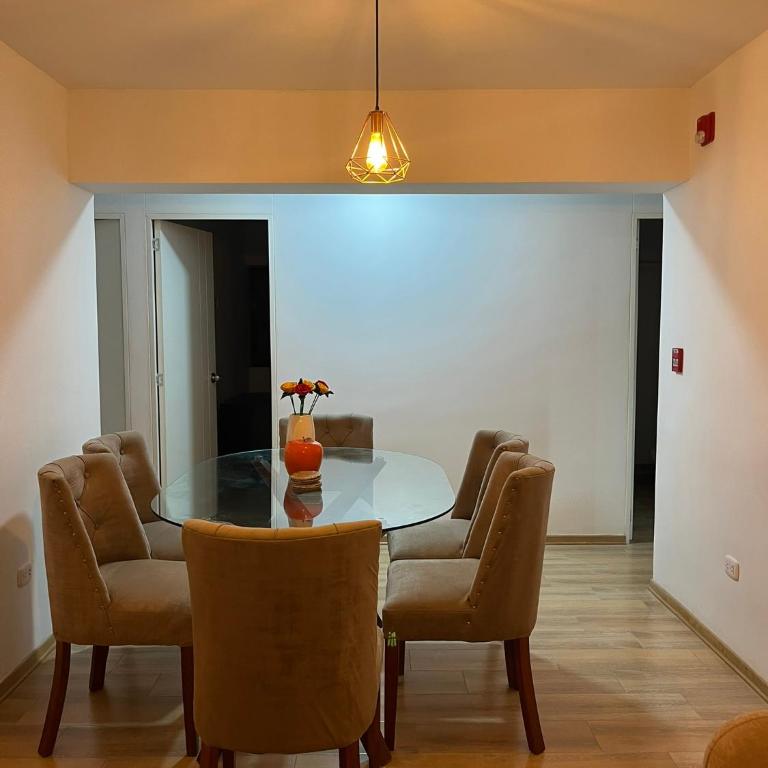 Tu estadía en el Centro de Trujillo - Apartamento de 3 dormitorios con vistas - 16
