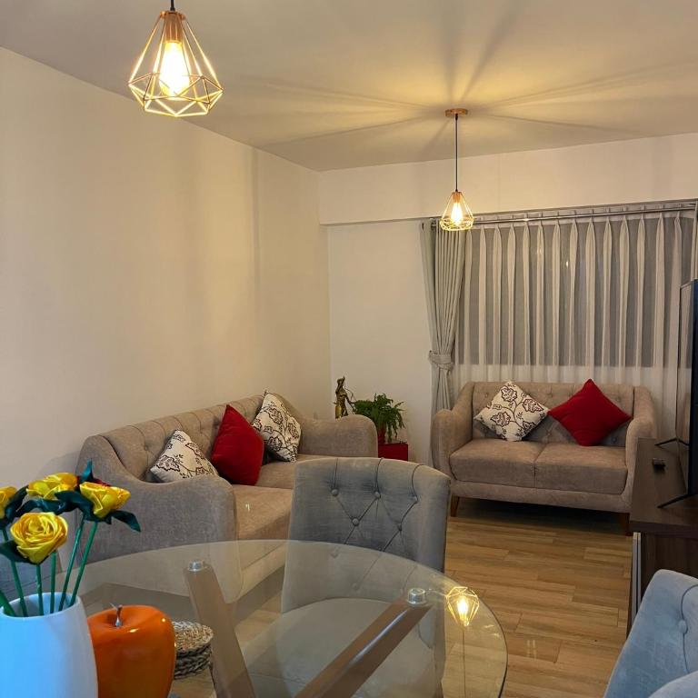 Tu estadía en el Centro de Trujillo - Apartamento de 3 dormitorios con vistas - 12