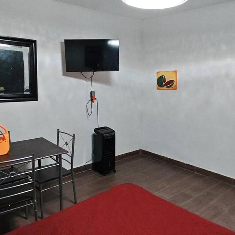 Habitaciones a 8 min de Plaza bella y Almenares - Habitación Doble con baño compartido - 3