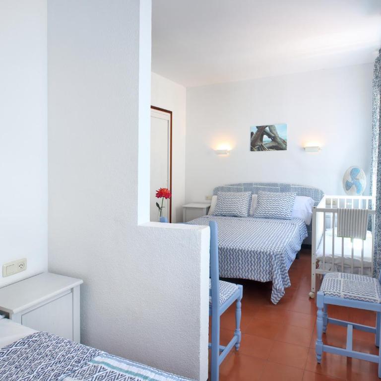Hotel Caleta - Habitación Triple - 3