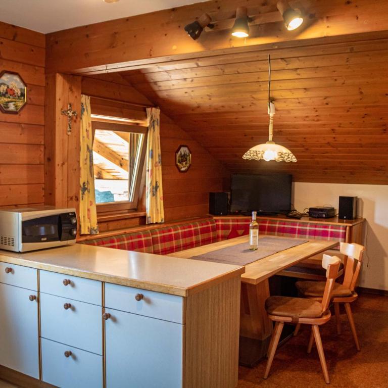 Ferienwohnung Schoberhof - Three-Bedroom Apartment - 3