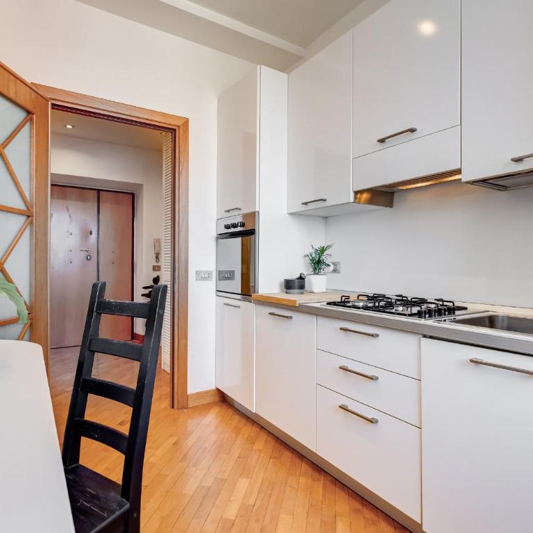 Romaviva Luxury Attic Apartment - San Giovanni in Laterano - Metro A C - Central Rome - Appartamento con 2 Camere da Letto - 15