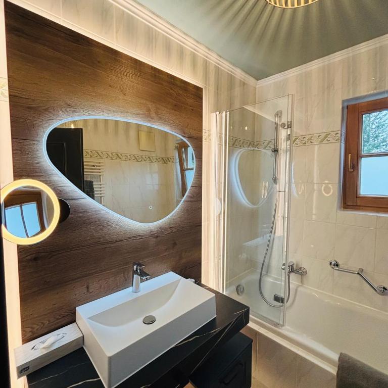 DAHUAM SUITES GERLOS Ski in Appartements mit BalkonITerrasse - One-Bedroom Apartment - 4