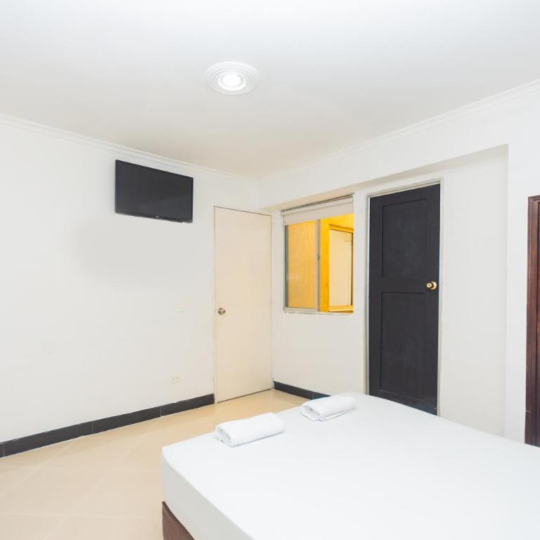Hotel Villa Real 70 Laureles - Double Room - 3