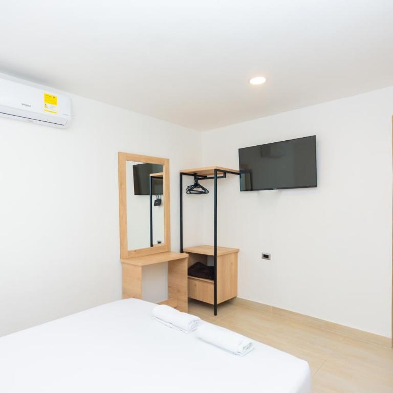 Hotel Villa Real 70 Laureles - Superior Double Room - 3