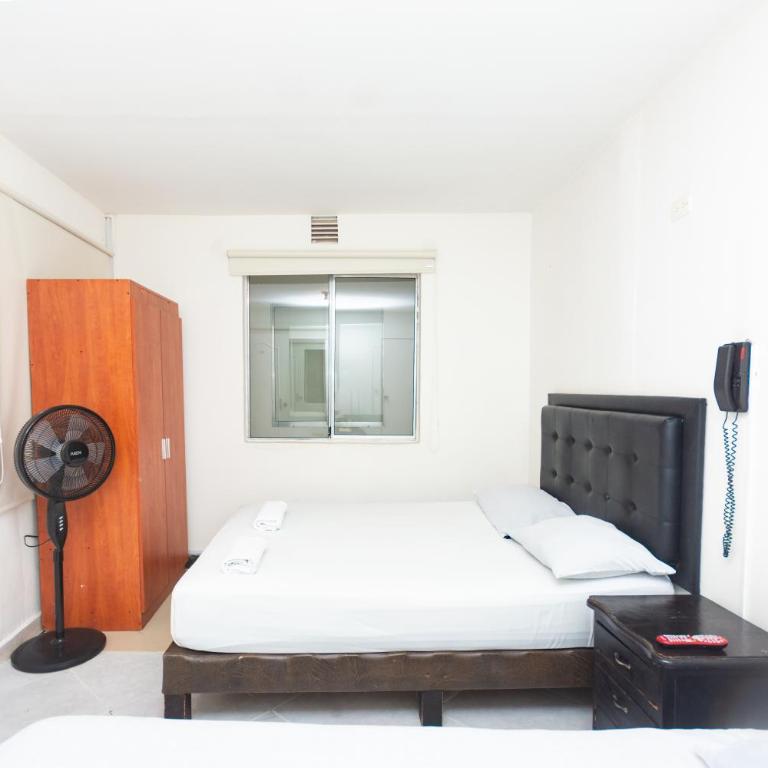 Hotel Villa Real 70 Laureles - Standard Triple Room - 6