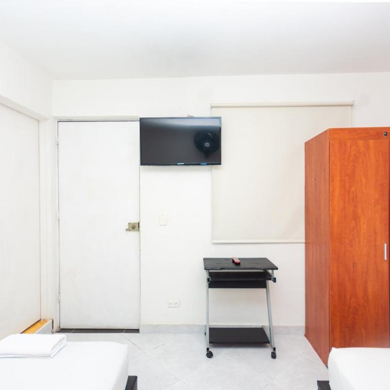 Hotel Villa Real 70 Laureles - Twin Room - 3
