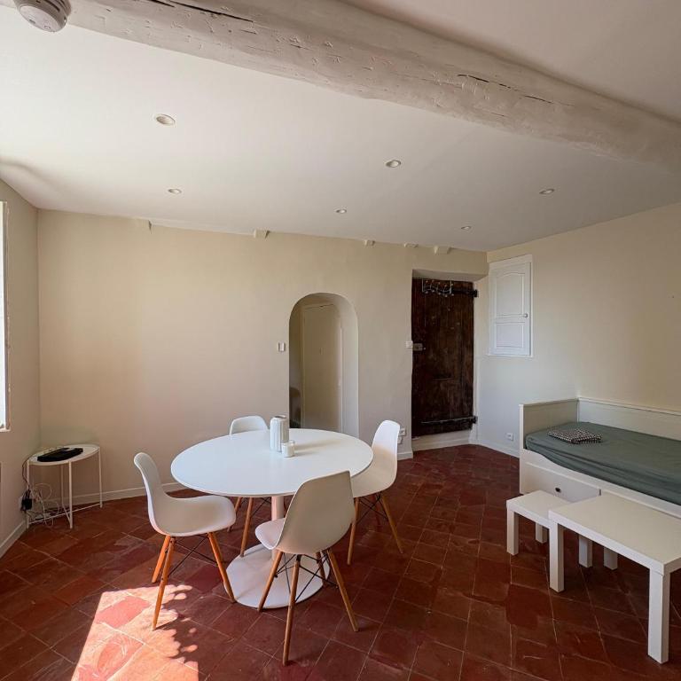Charmant 2 pièces avec vue Mer au coeur du village - Appartement 1 Chambre - 16